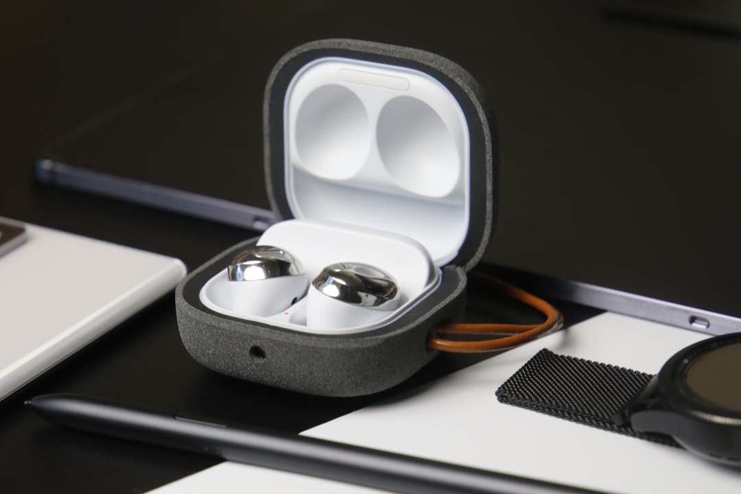 Photo Wireless earbuds